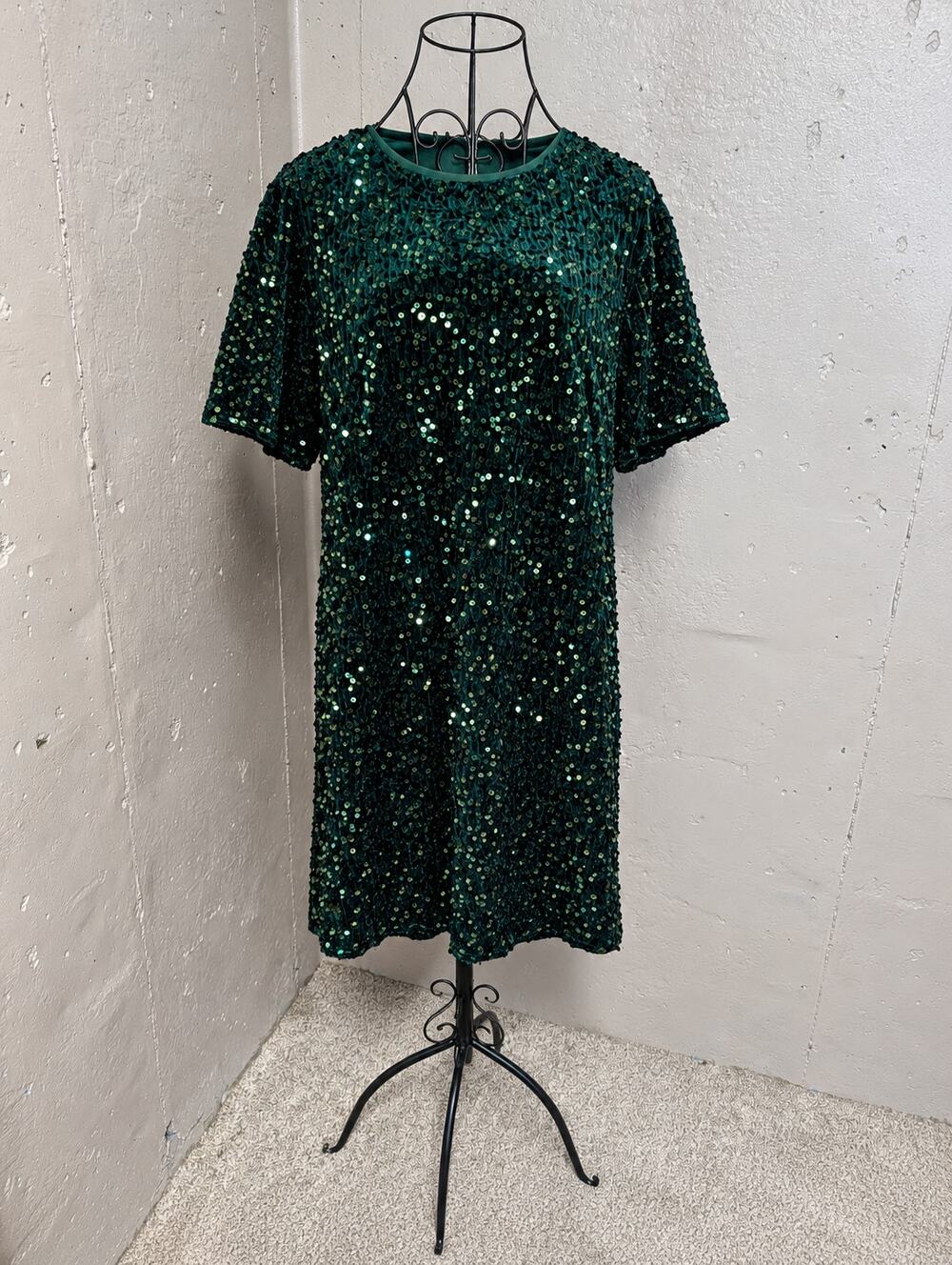 Arula Emerald Green Velvet Sequin Shift Dress L/XL Holiday Party